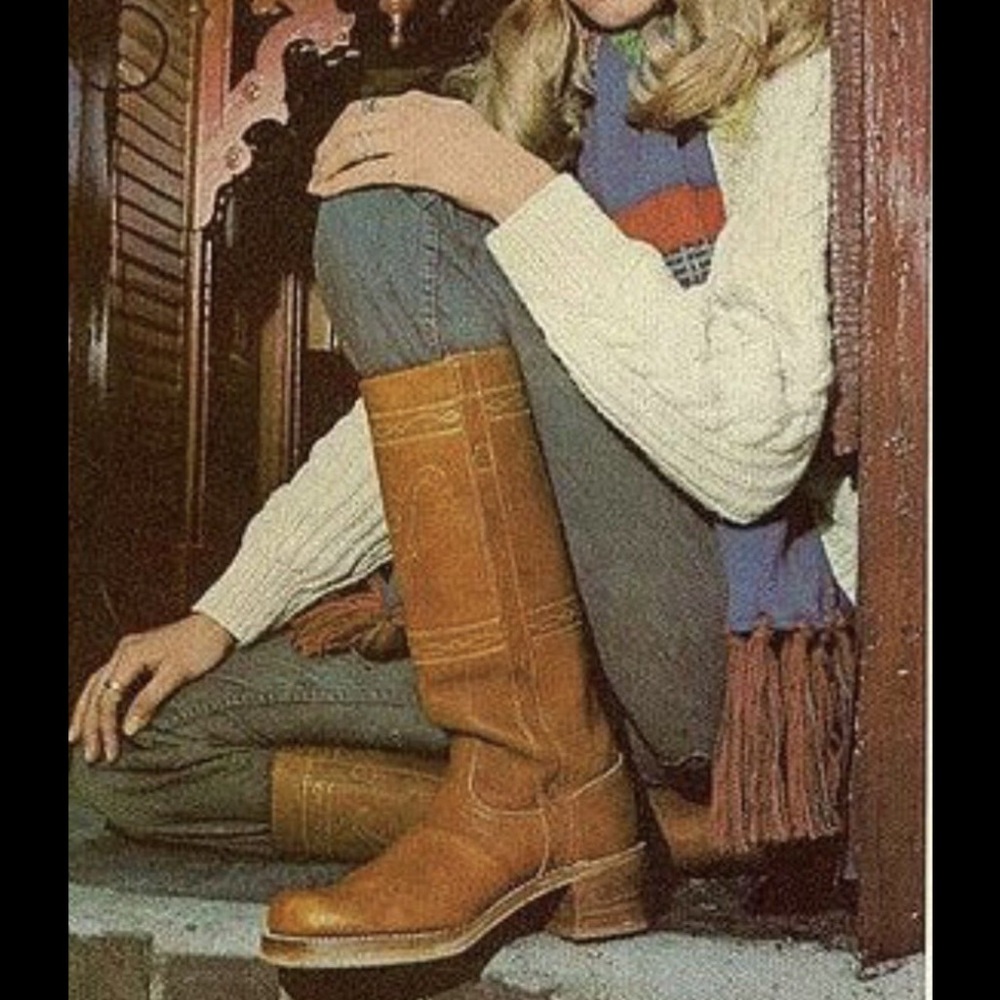 Frye Campus Stitching Horse Boots - Picture 14 of 14